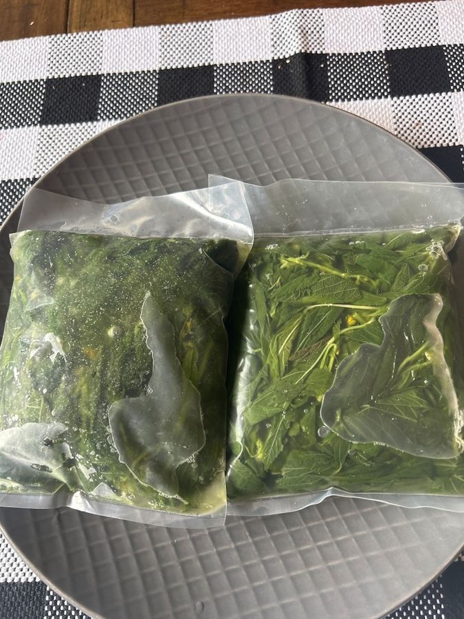 Frozen Kontomire / Cassava Leaves
